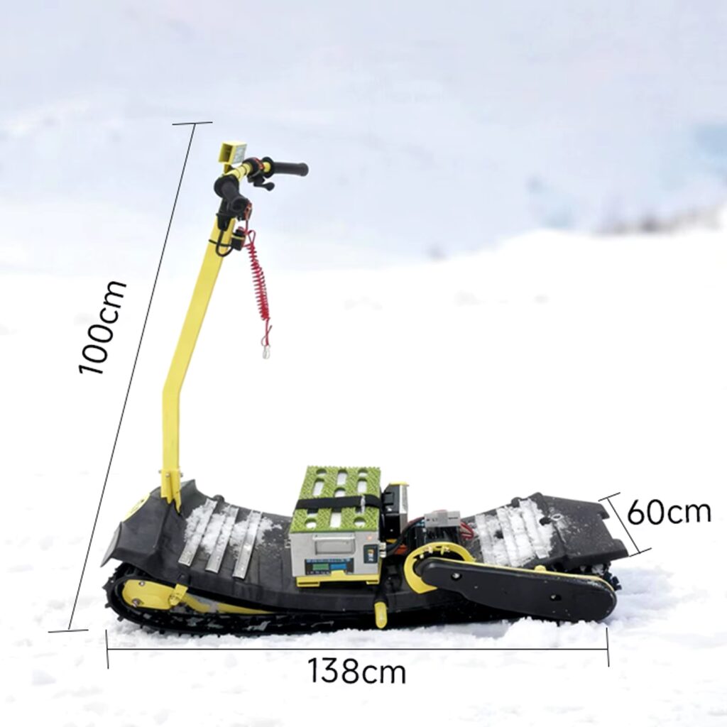 Snowmobile measurements are defined: 100 cm tall, 138 cm long, and 60 cm wide